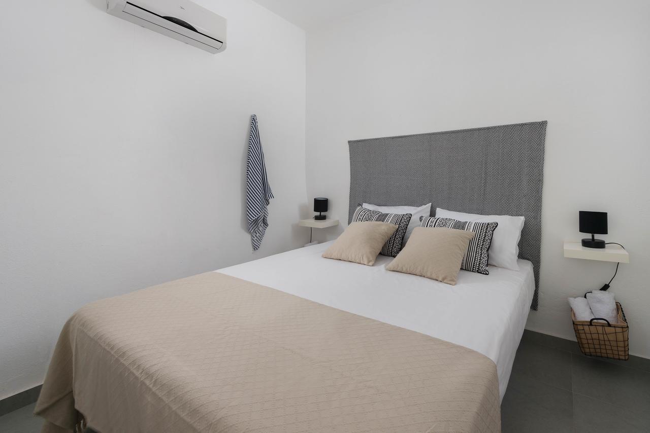 Vamare Beachfront House Gennadi Bagian luar foto