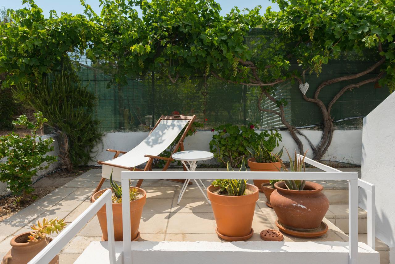Vamare Beachfront House Gennadi Bagian luar foto