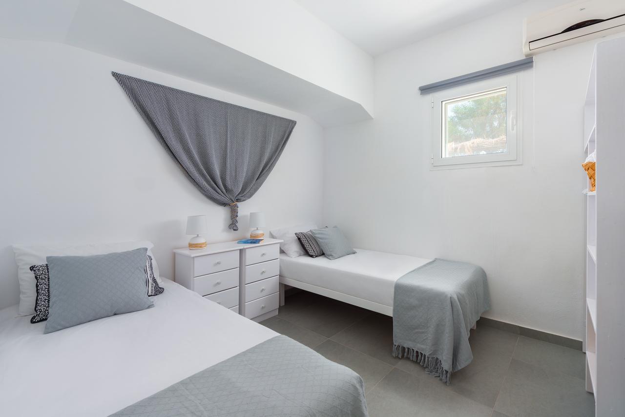 Vamare Beachfront House Gennadi Bagian luar foto